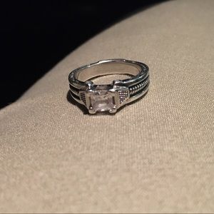 Montana silversmith ring